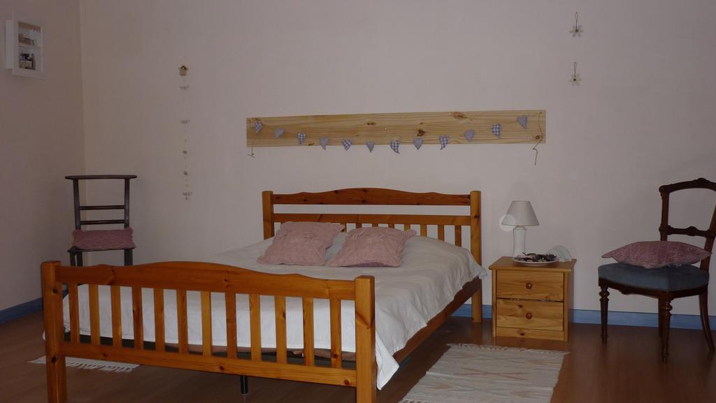 Meuble De Tourisme Le Gilliard Villa Chavanges Room photo